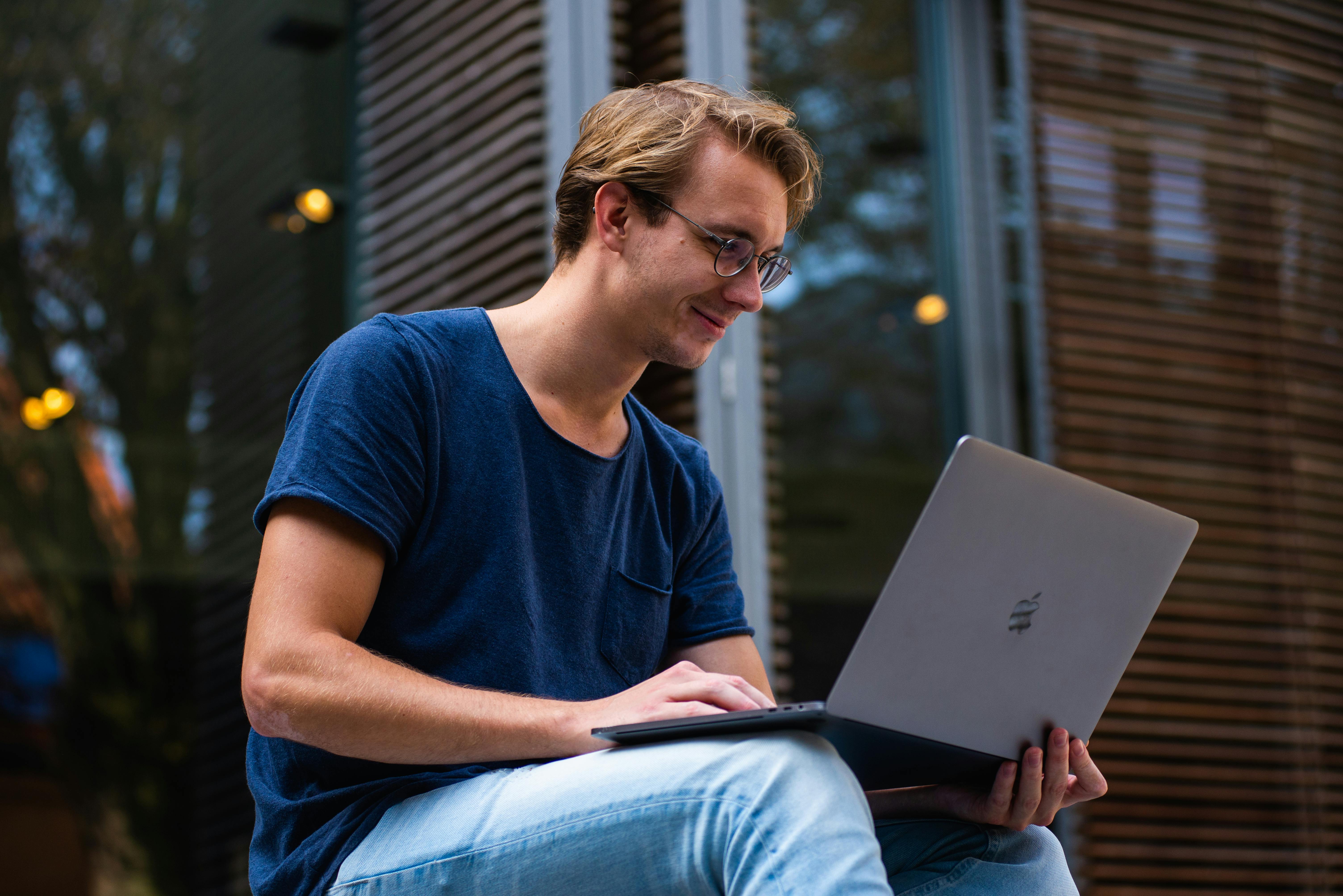 Achieve Greater Flexibility By Blending Remote Work With Personal Goals