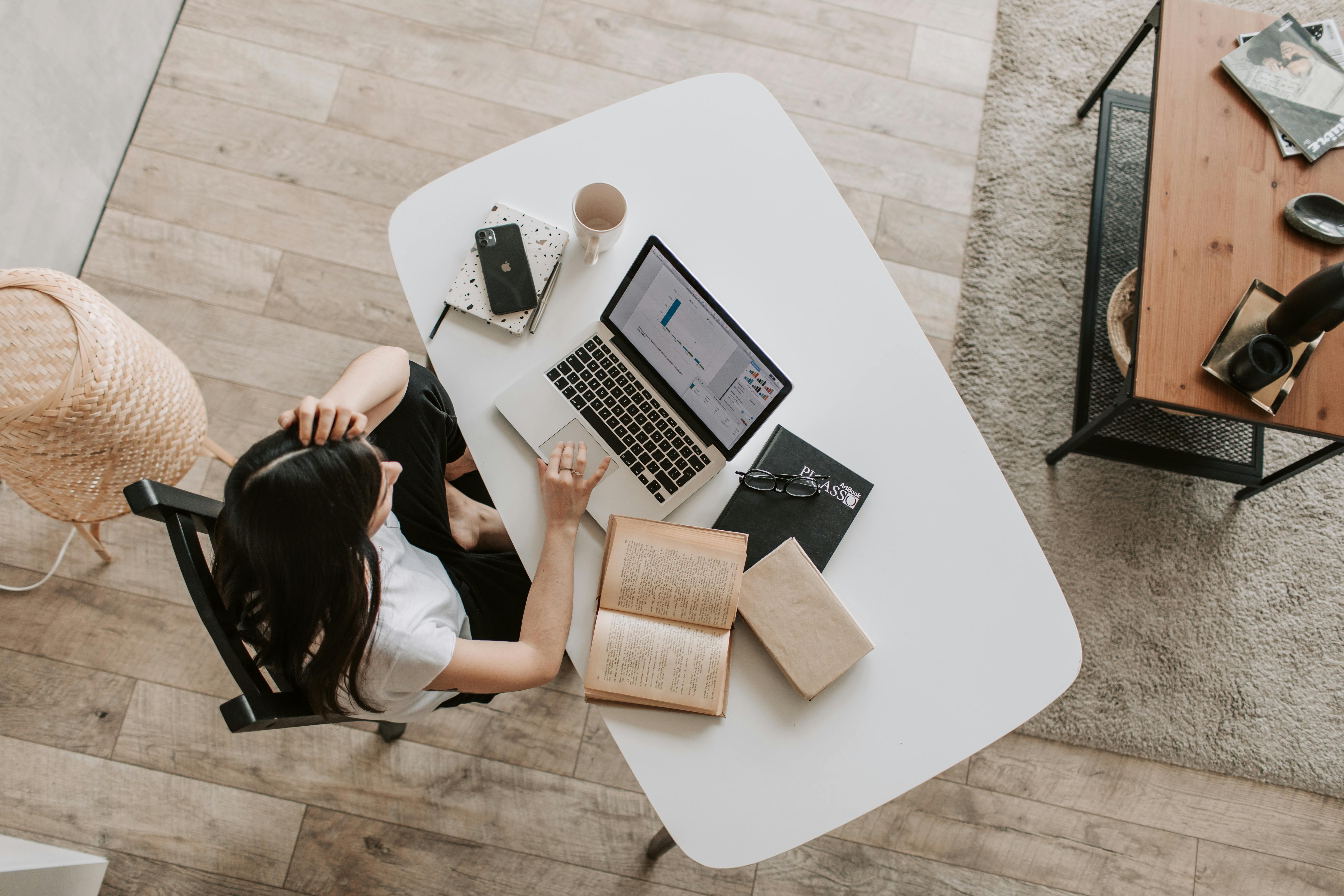 The Best Online Credentials for Advancing in Tech-Driven Fields