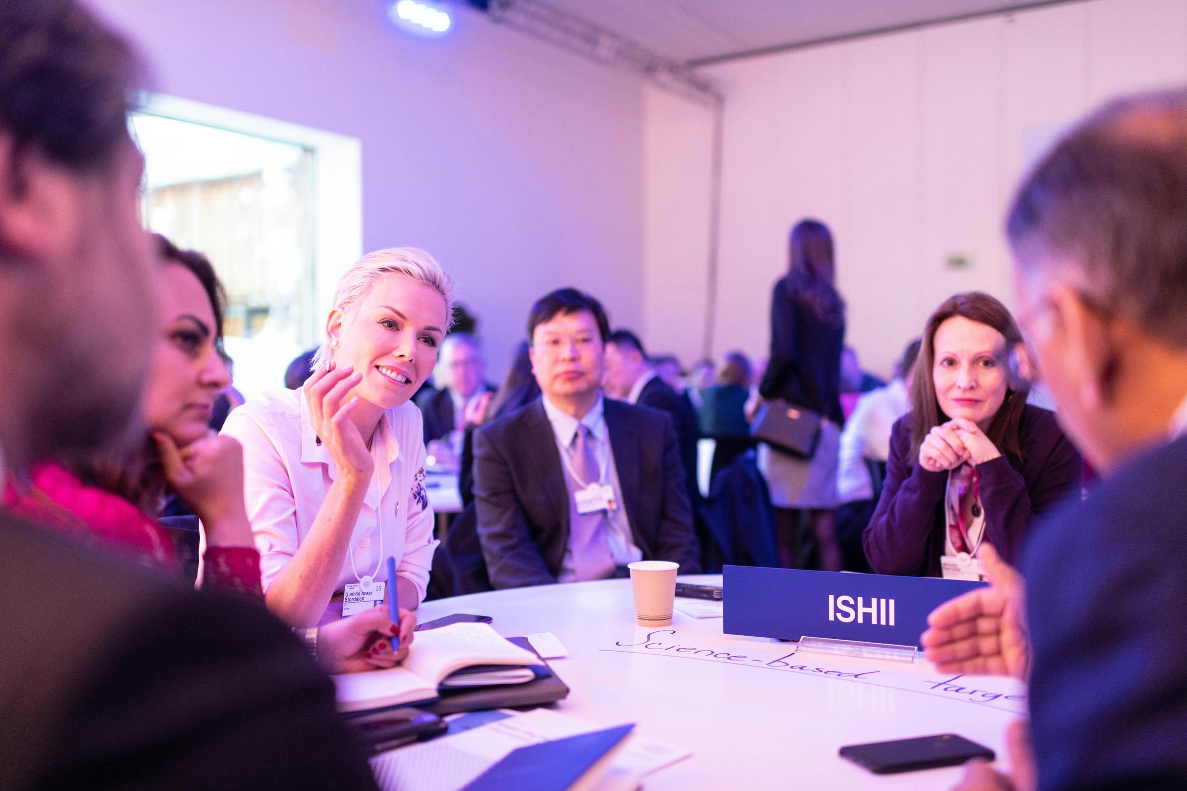 5 Game-Changing Networking Secrets for Senior Leaders