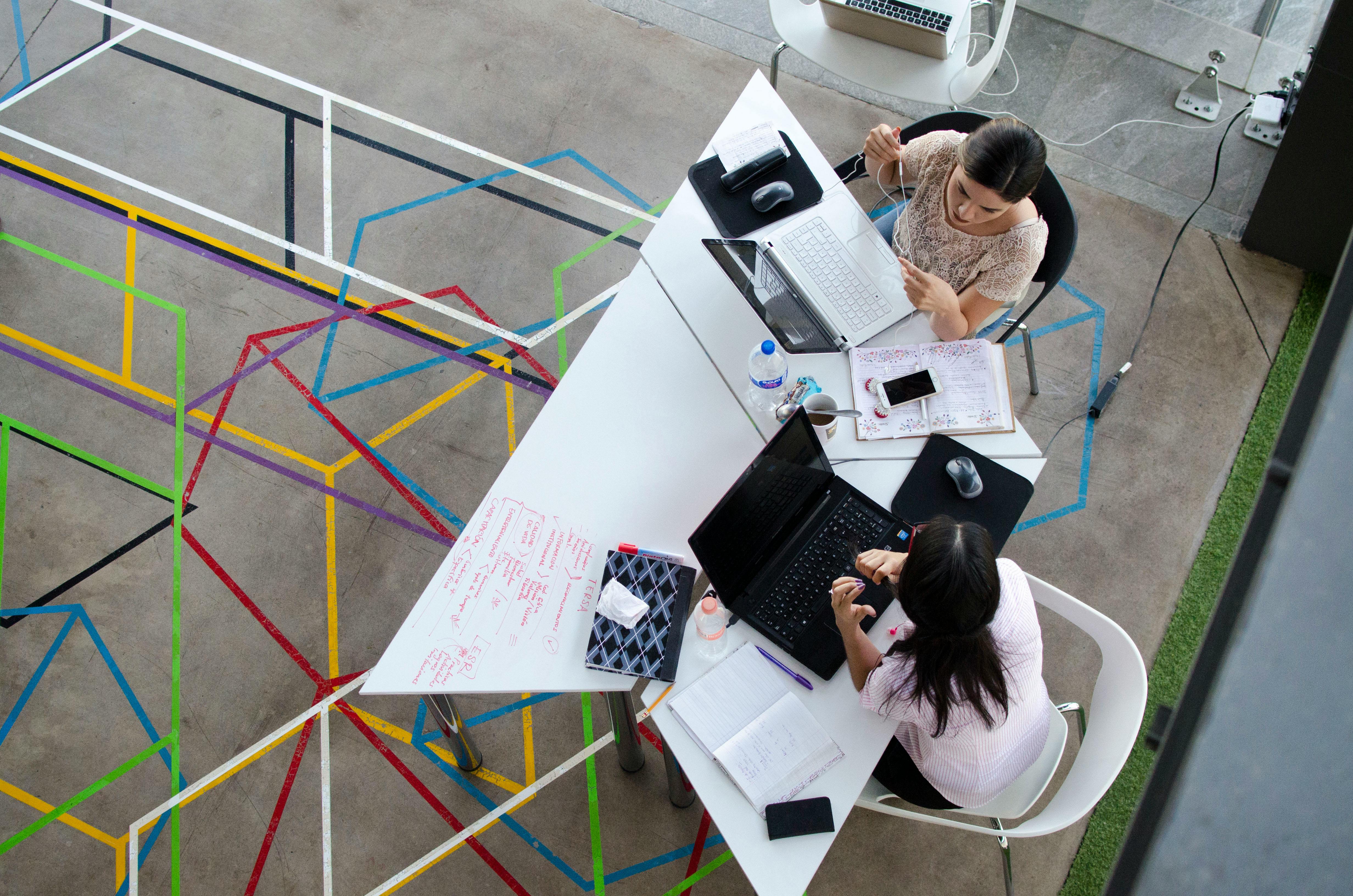 How to Stay Relevant in Dynamic Industries With Ongoing Learning