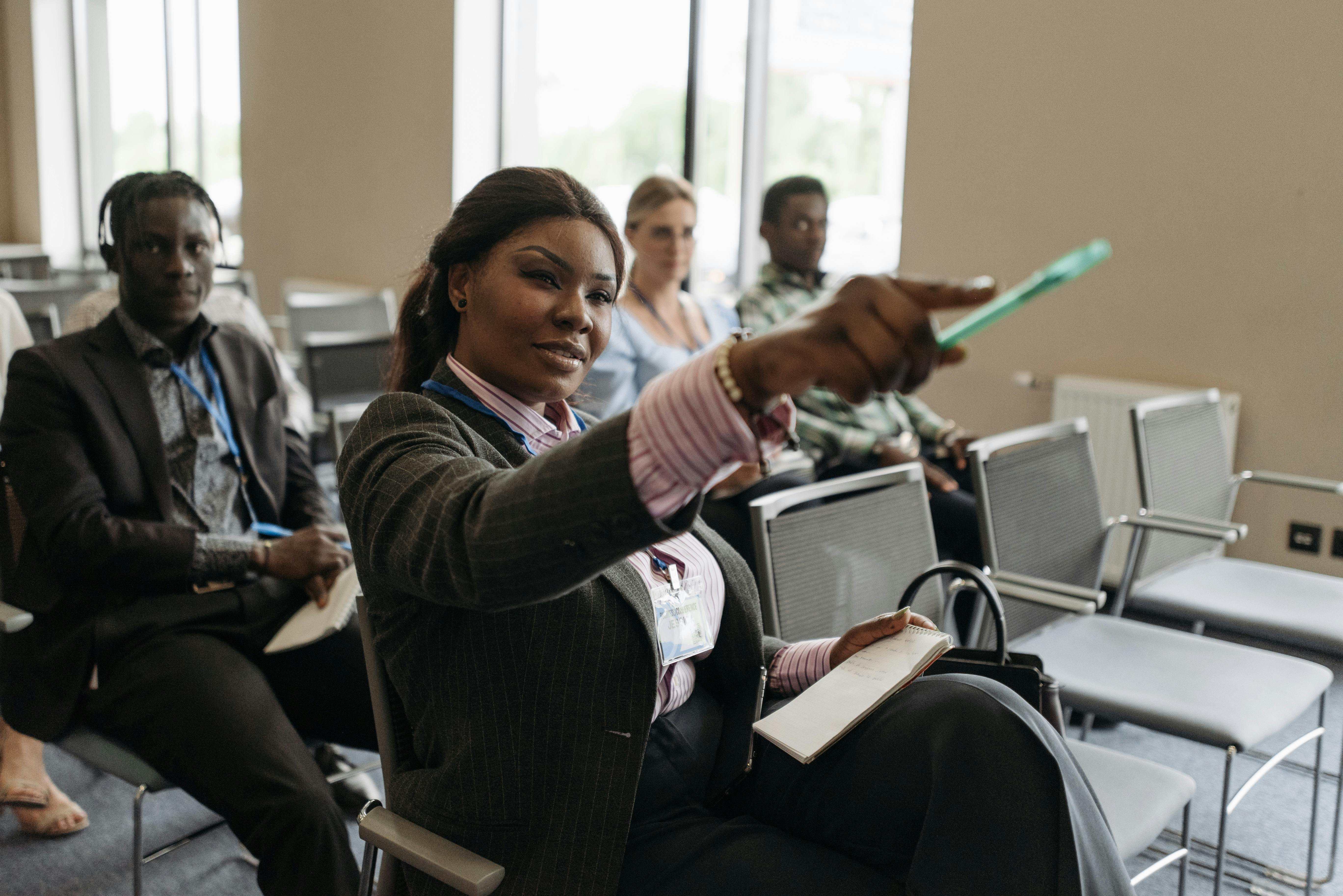 How to Launch a Peer Learning Network for Industry-Specific Growth